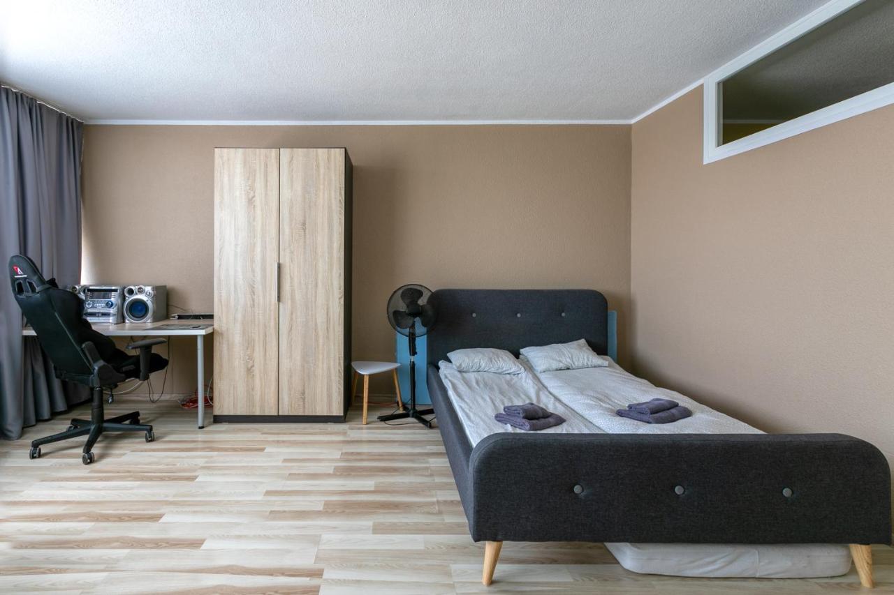 Parking Tv Wifi Apartment